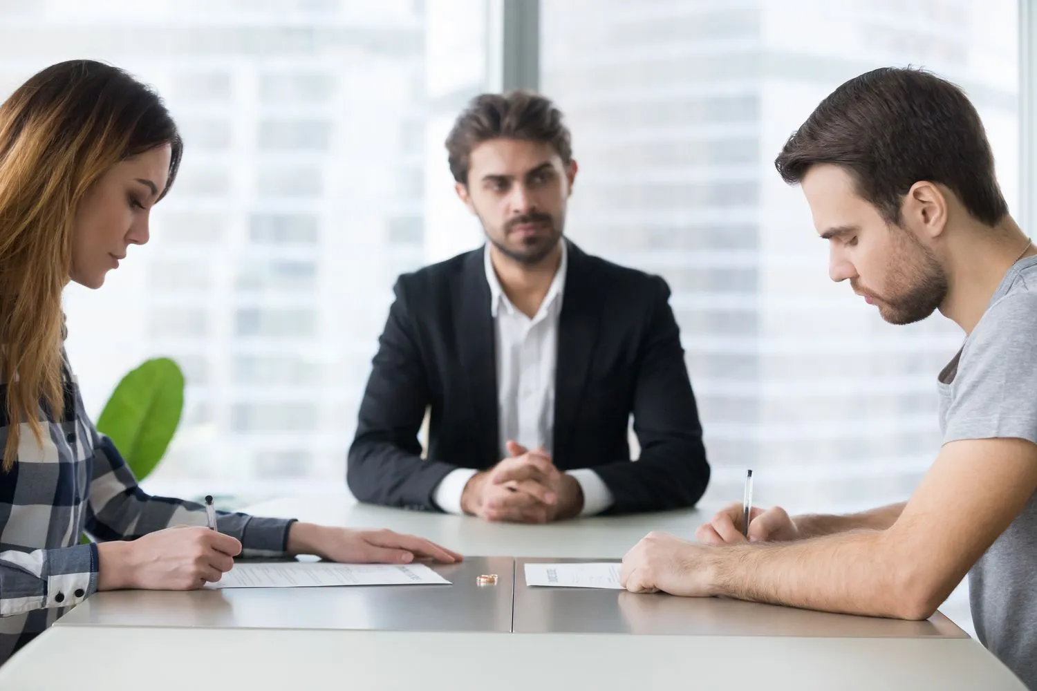 How EH Mediation Guides Couples Toward Fair and Balanced Outcomes St Albans